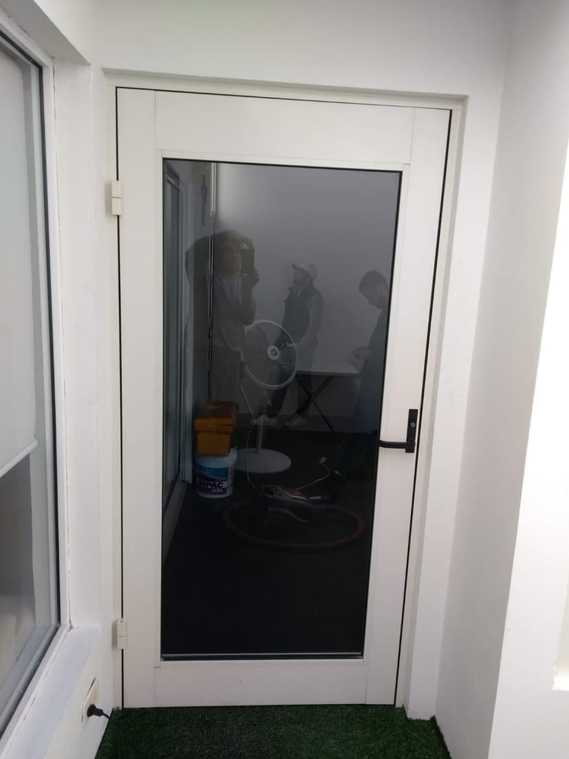 Puerta Interior Minimalista